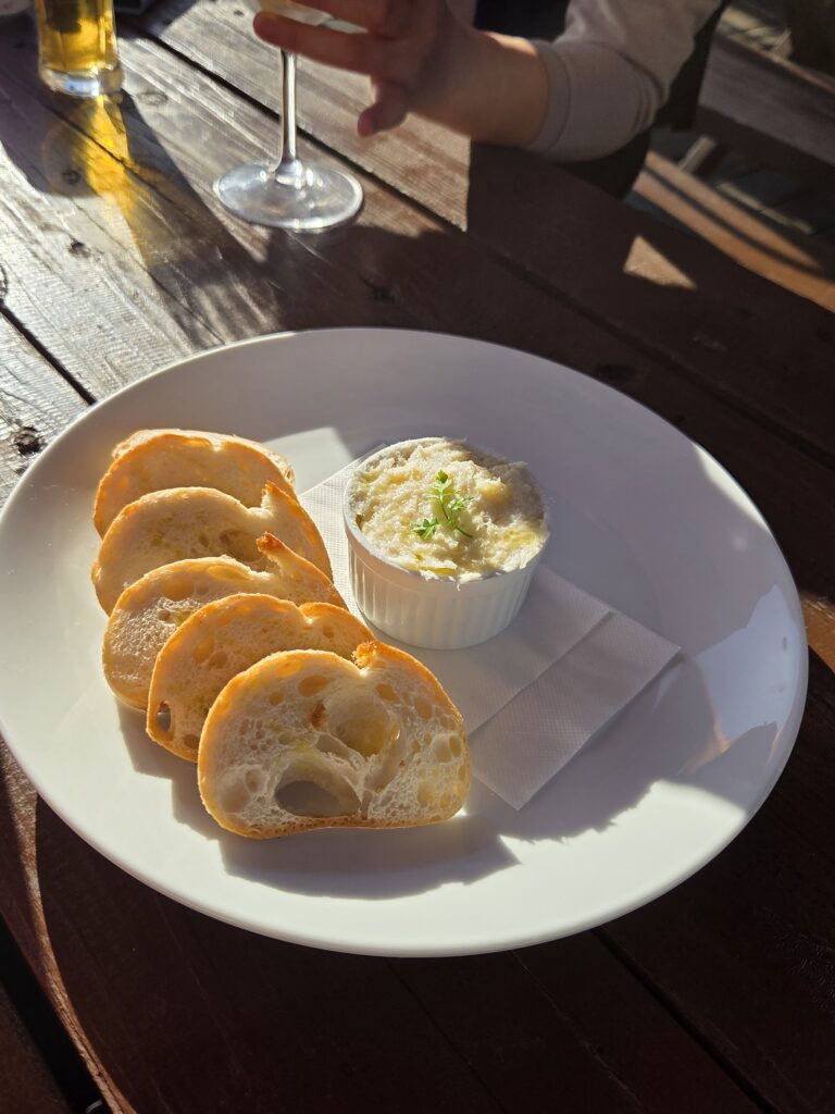 尾瀬にもあった、食べて飲む楽しみ