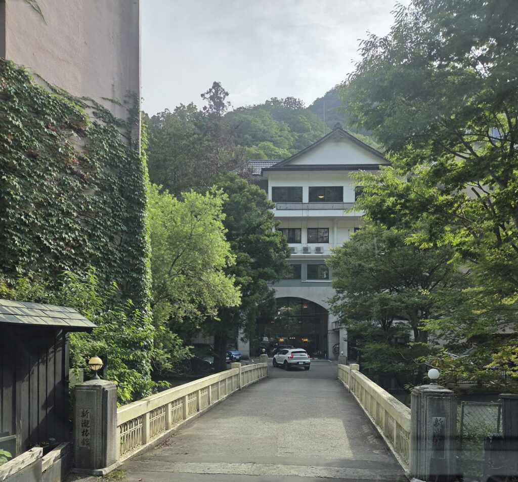地元のものを食べ、地元の酒を飲む。会津で感じた、土地を味わう楽しさ｜福島県・東山温泉